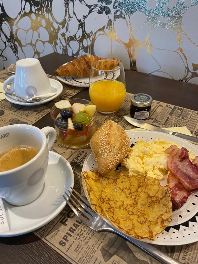Hotel Le Berry Saint-Nazaire Dış mekan fotoğraf
