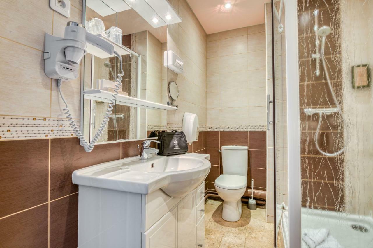 Hotel Le Berry Saint-Nazaire Dış mekan fotoğraf