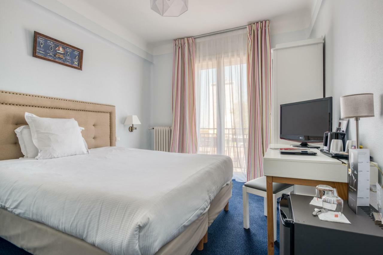 Hotel Le Berry Saint-Nazaire Dış mekan fotoğraf